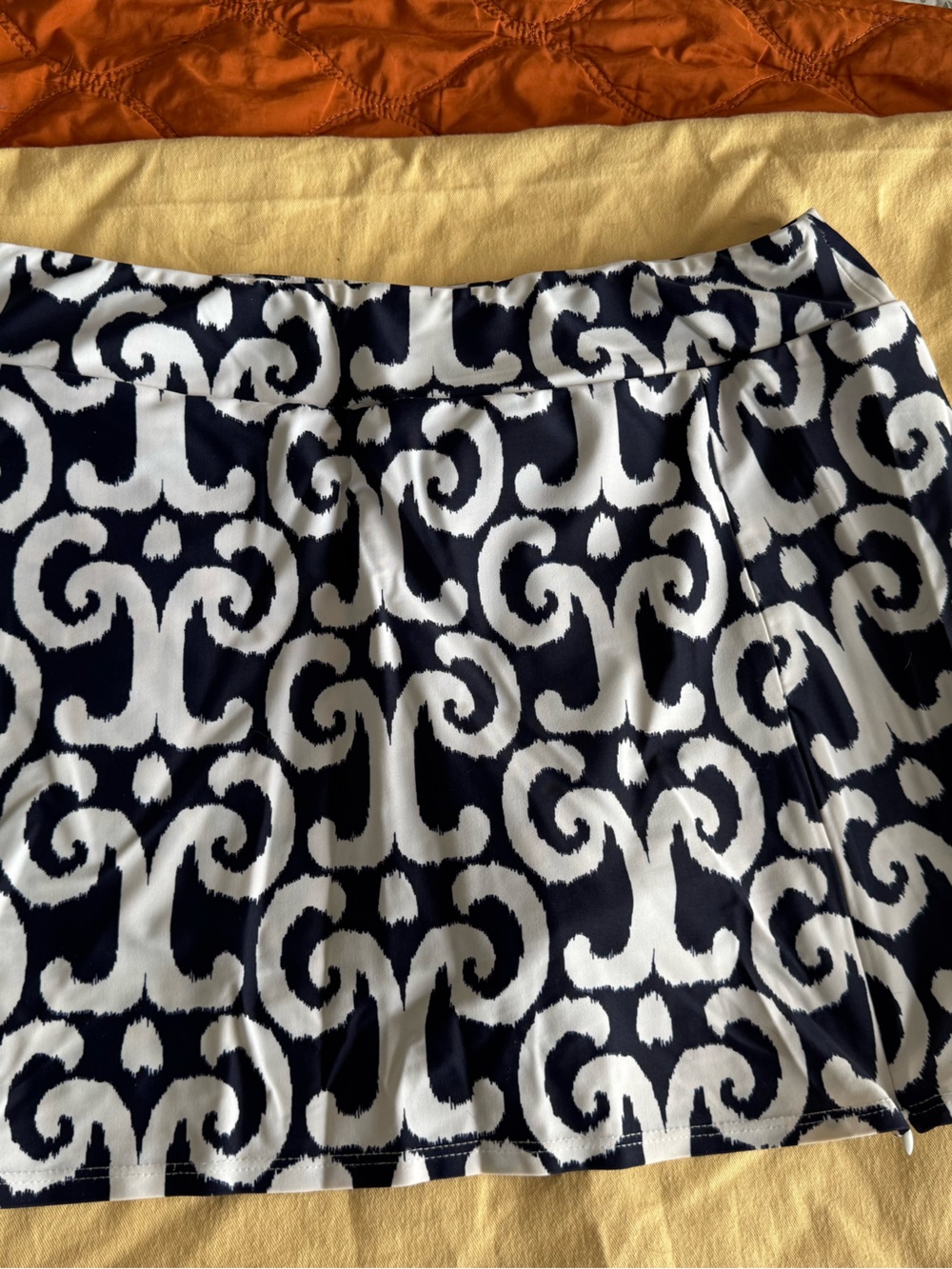Jude Connally Navy and White Ikat-Style Mini Skort